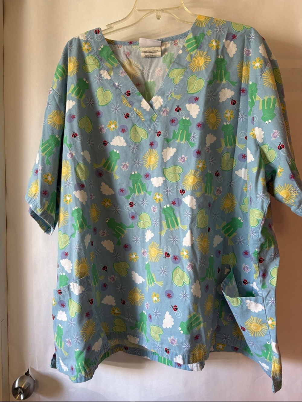 Light Blue Frog Print Women's Pajama Top